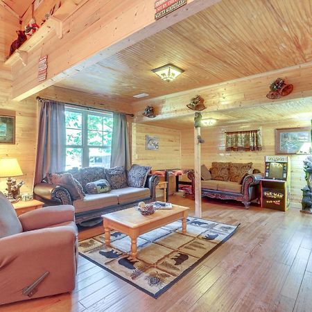 Just Fur Relaxin Sevierville Cabin With Hot Tub! Exteriér fotografie